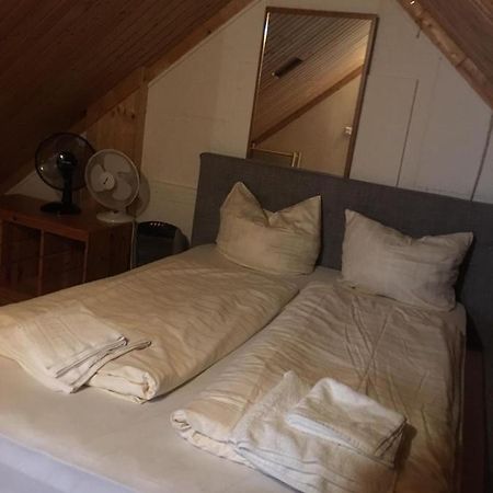 Zimmer Im Dachgeschoss 카이저슬라우테른 외부 사진