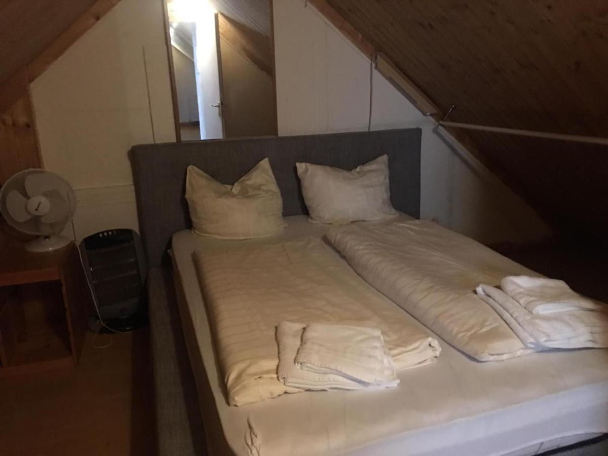 Zimmer Im Dachgeschoss 카이저슬라우테른 외부 사진